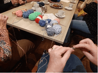 22-10-2024 : Verslag creatieve en spelletjes avond in de Harmoniezaal